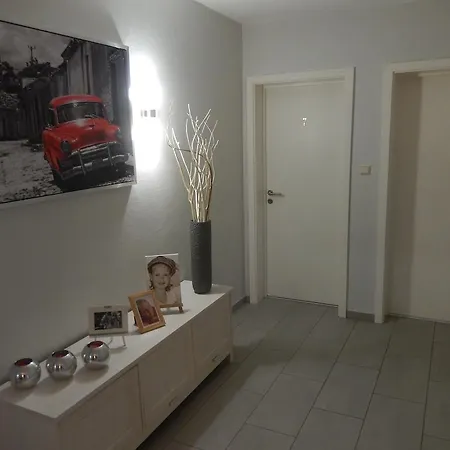 Zum Burghof Hotel 3*
