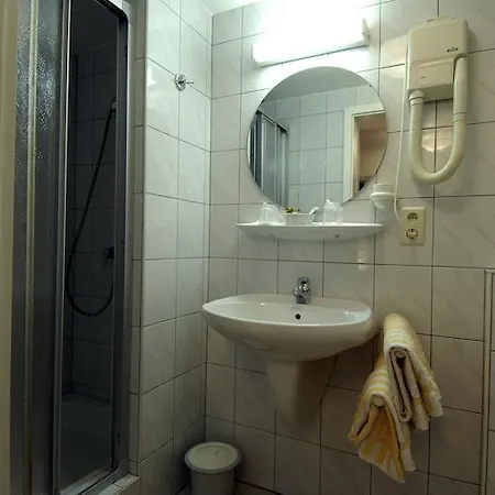 Zum Burghof 3* Schoenberg